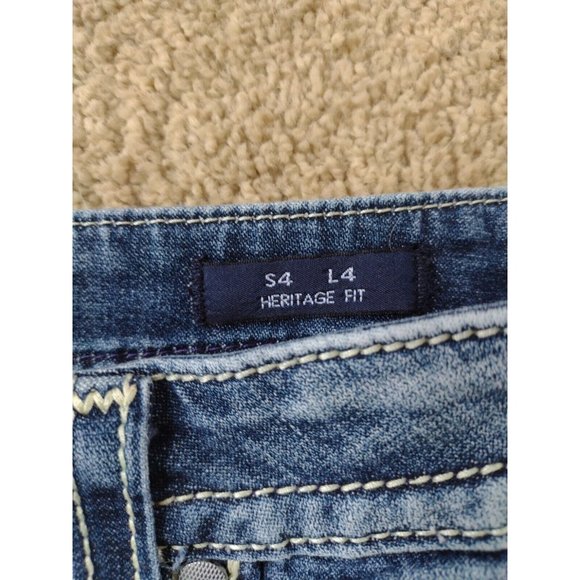 Vigoss Heritage Fit Embroidered Women's Blue Denim Jean Cut Off  Shorts Size 4 - Picture 4 of 9